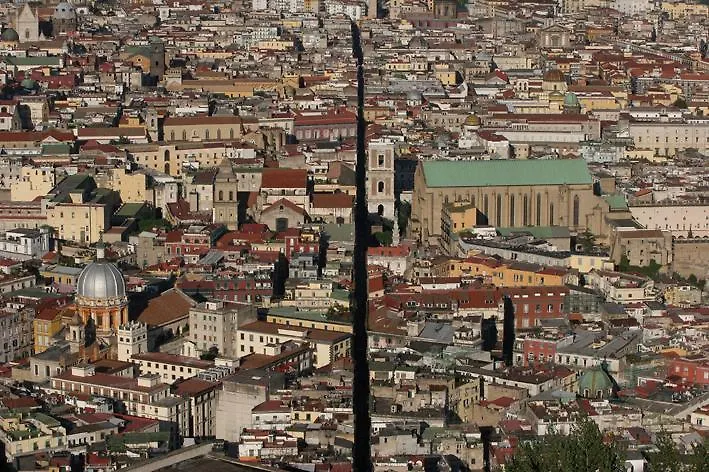 Queen Carolina'S Homes - Apartments In Old Town Napoli