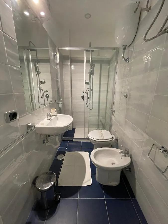 Queen Carolina'S Homes - Apartments In Old Town Naples Italie